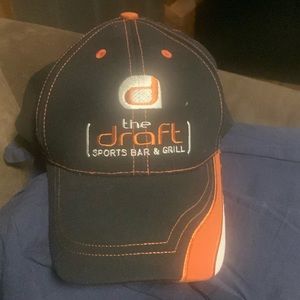 The draft sports bar and grill hat
